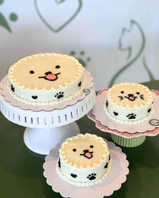 Grab & Go Minimalist Doggo Cake